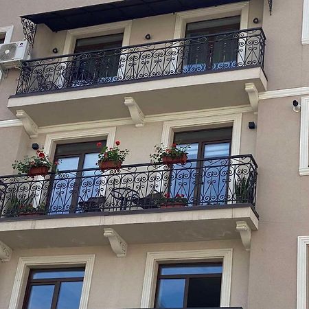 City Centre Apartment Kolomyja Exteriör bild