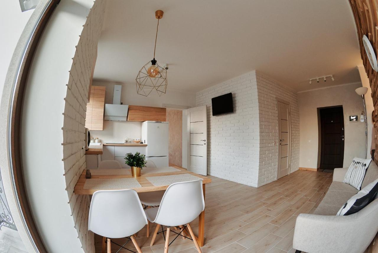 City Centre Apartment Kolomyja Exteriör bild